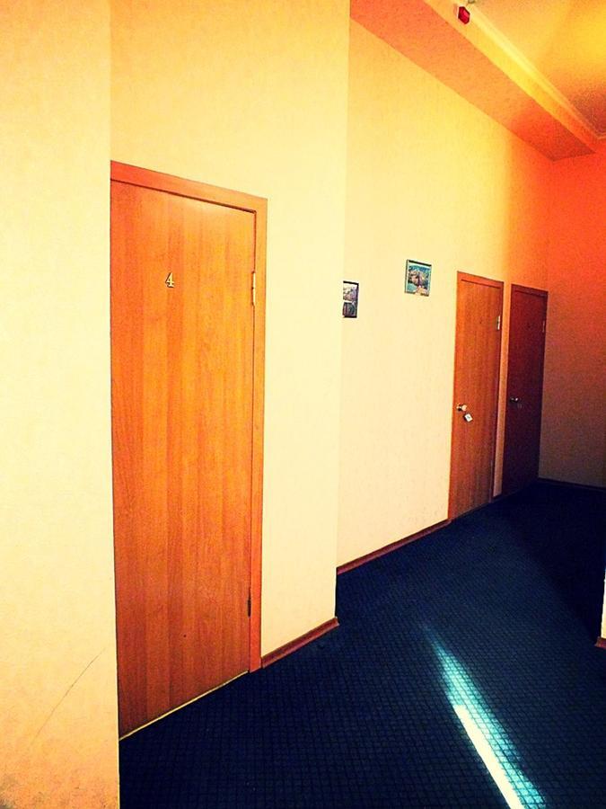 Vorontsovskiy Hotel Melitopolʼ Exteriör bild